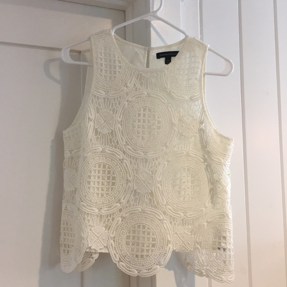 Banana Republic lace top